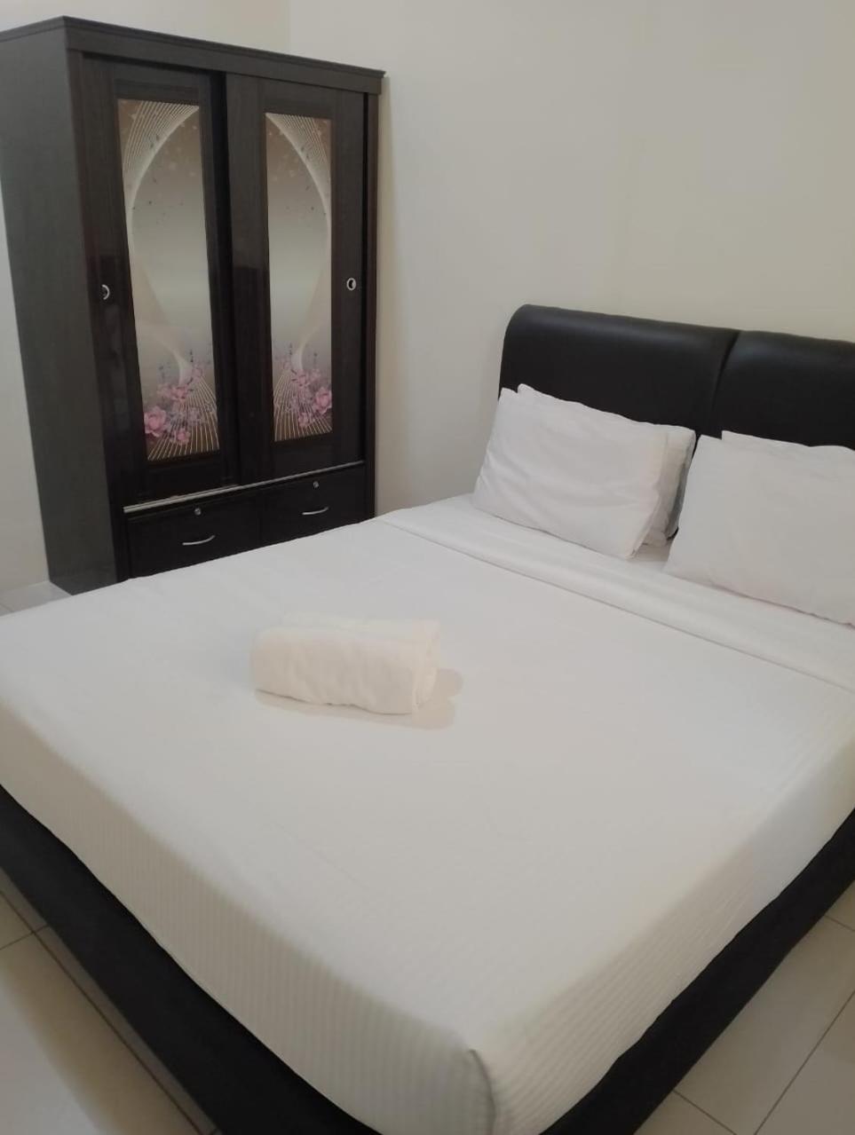 Rnk Boutique Hotel 지트라 외부 사진